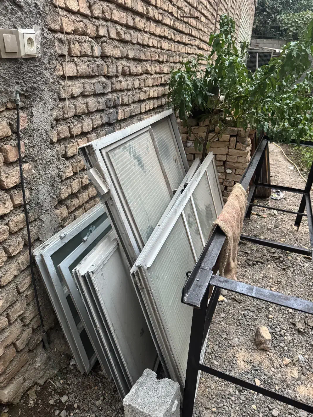 درب پنجره آلومینیوم|مصالح و تجهیزات ساختمان|علی‌آباد کتول, |دیوار