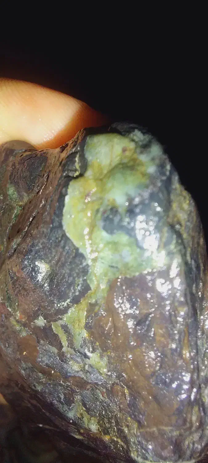 شهاب سنگ . سنگ جواهرات. سنگ باستانی|جواهرات|گرگان, |دیوار