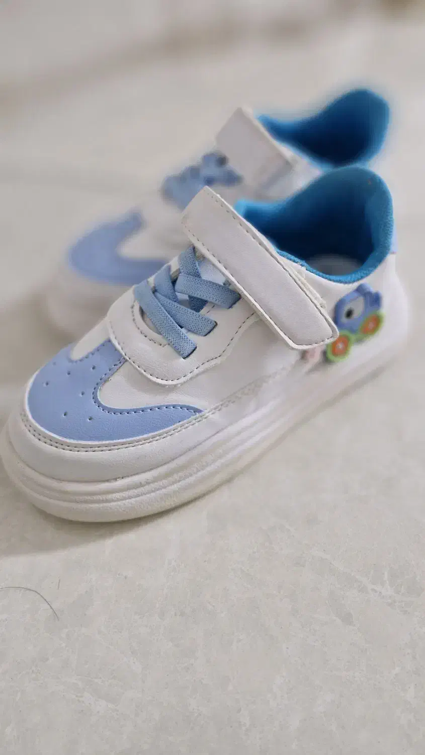 کفش پسرونه|کفش و لباس بچه|قم, شاه سید علی|دیوار