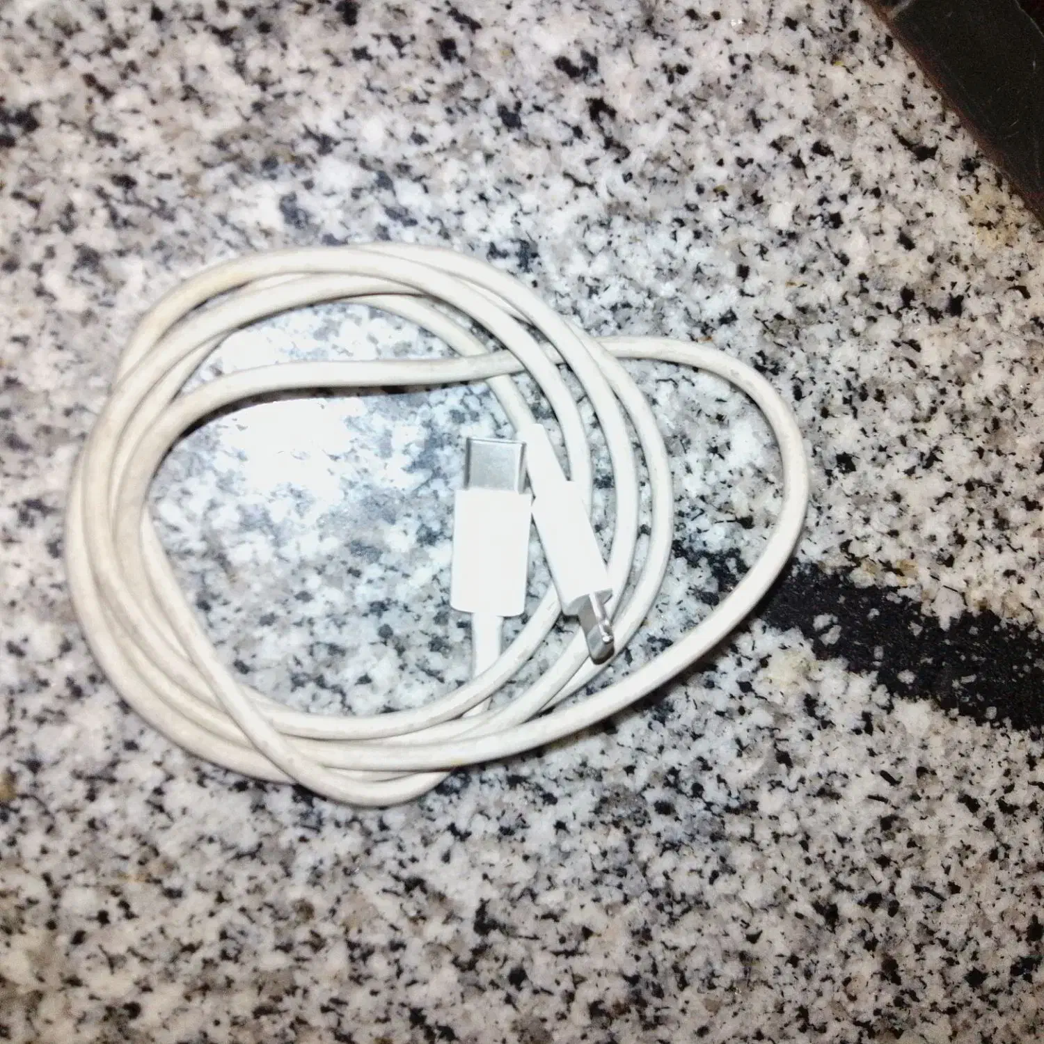 کابل شارژر ایفون|لوازم جانبی موبایل و تبلت|همدان, |دیوار