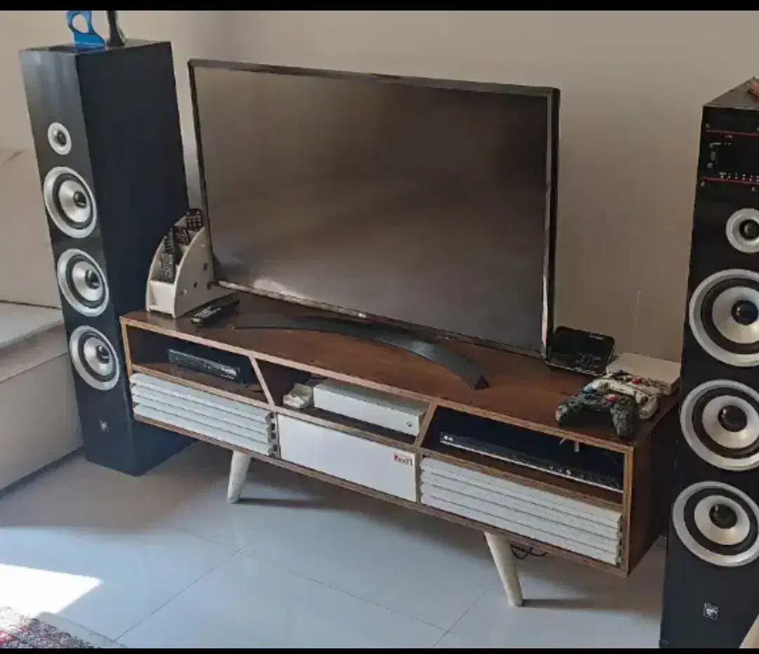 میز تلویزیون|میز تلویزیون|رشت, باهنر|دیوار