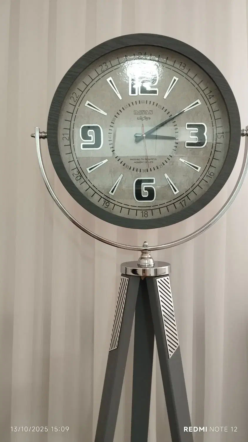 ساعت ایستاده|ساعت دیواری و تزئینی|مریوان, |دیوار