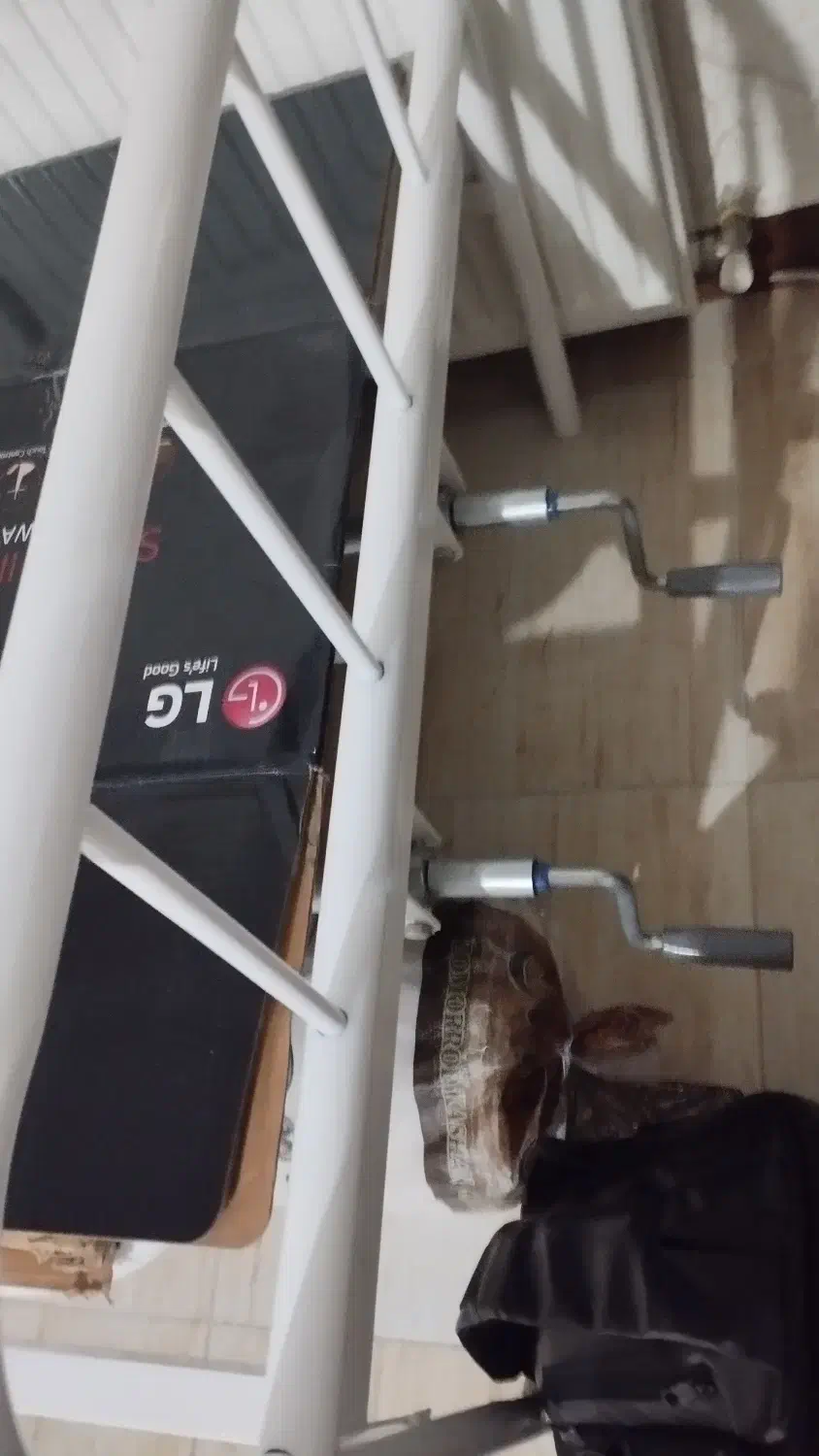 تخت خواب بیماران دو طرف تاشو|تخت و سرویس خواب|رشت, کوی مهر|دیوار