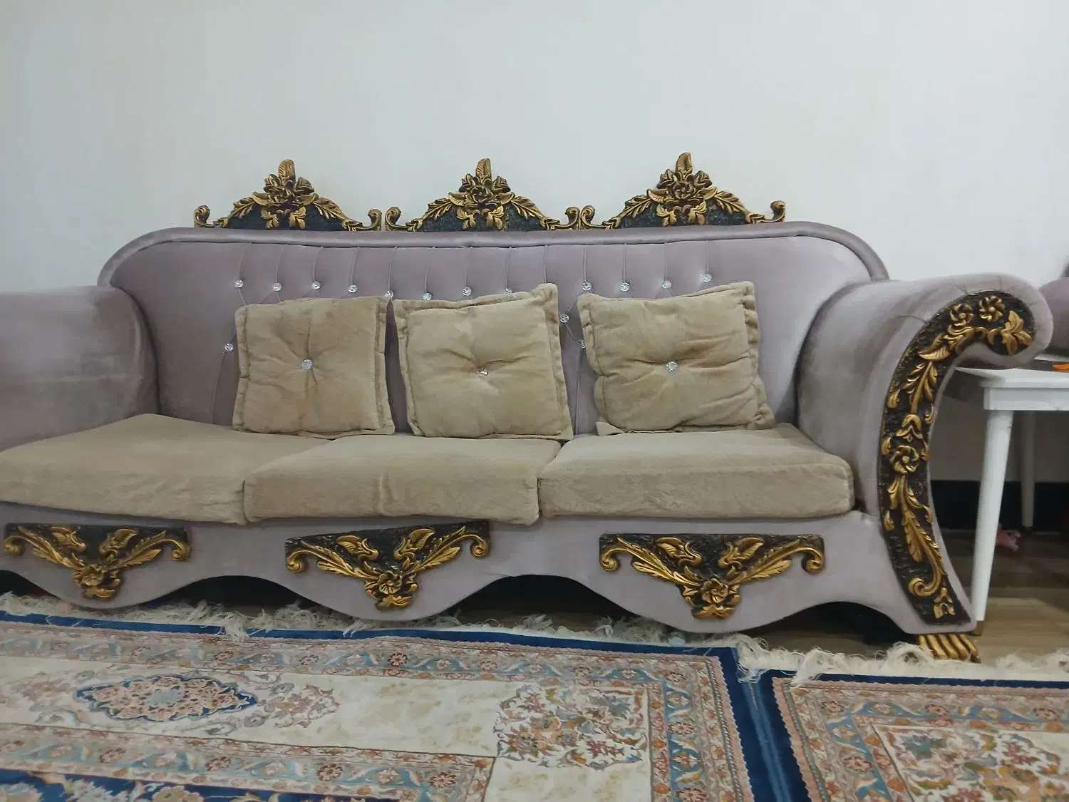 مبل راحتی|مبلمان خانگی و میز عسلی|قشلاق دشت, |دیوار