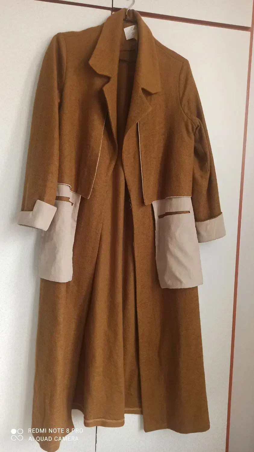 پالتو|لباس|اردبیل, |دیوار