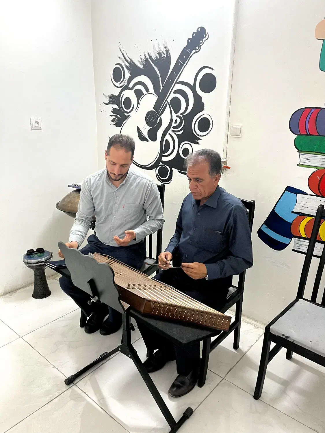 آموزش گیتار ، هنگدرام ، تنبک ، سنتور ، دف|خدمات آموزشی|مشهد, امیر المومنین|دیوار