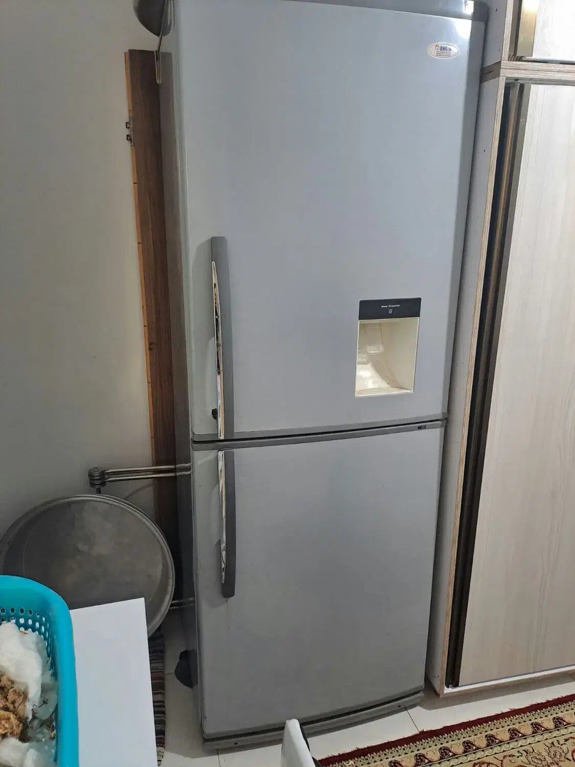 یخچال 2 در ایسا دارای مخزن آب سرد کن سالم|یخچال و فریزر|پاکدشت, شهرک انقلاب|دیوار