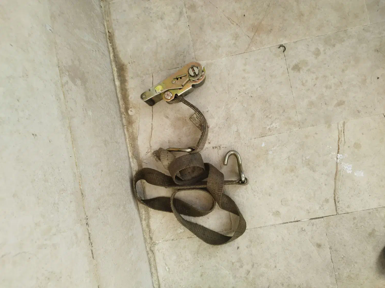 لنت عقب نیسان و جغجغه و قالپاق|قطعات یدکی و لوازم جانبی|کرمانشاه, |دیوار