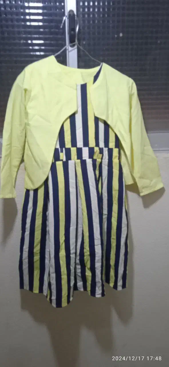 پیراهن دخترونه مناسب۵ـ۷ سال|کفش و لباس بچه|بهشهر, |دیوار