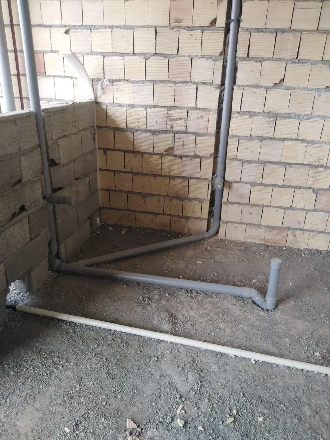 لوله کشی و نصب شیرآلات|خدمات پیشه و مهارت|قم, زنبیل آباد|دیوار