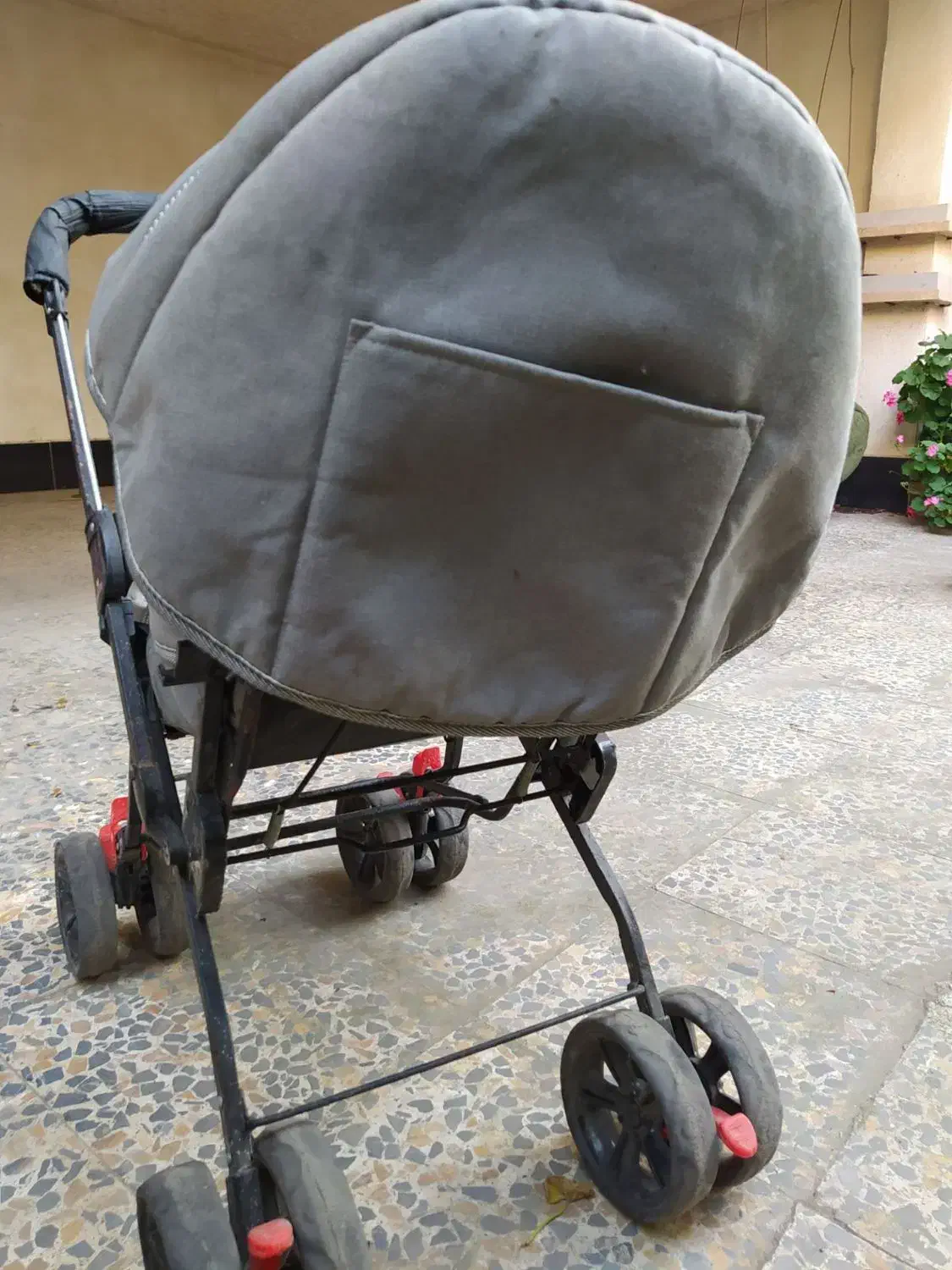 کالسکه و کریر|کالسکه و لوازم جانبی|لاهیجان, کوی آزادگان|دیوار