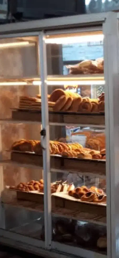 فانتزی وشیرینی|استخدام خدمات فروشگاه و رستوران|تربت‌حیدریه, بازار|دیوار