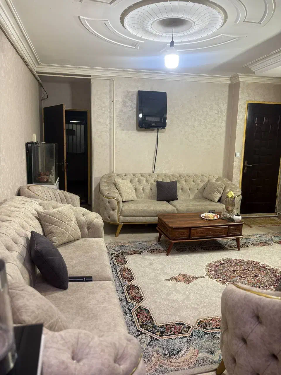 فروش سوییت همکف بازسازی فول/توشیبا/باهنر/دلدار|فروش آپارتمان|رشت, باهنر|دیوار
