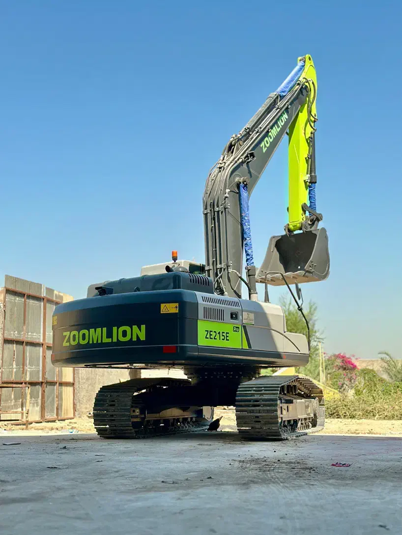 بیل مکانیکی هیوندای و زوملاین ۲۱۵|خودرو سنگین|اهواز, دغاغله|دیوار