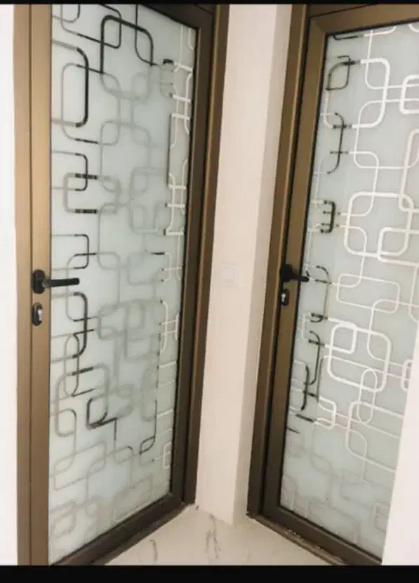 تولیدی درب و پنجره دوجداره و آلمینیومی|خدمات پیشه و مهارت|کرمان, |دیوار