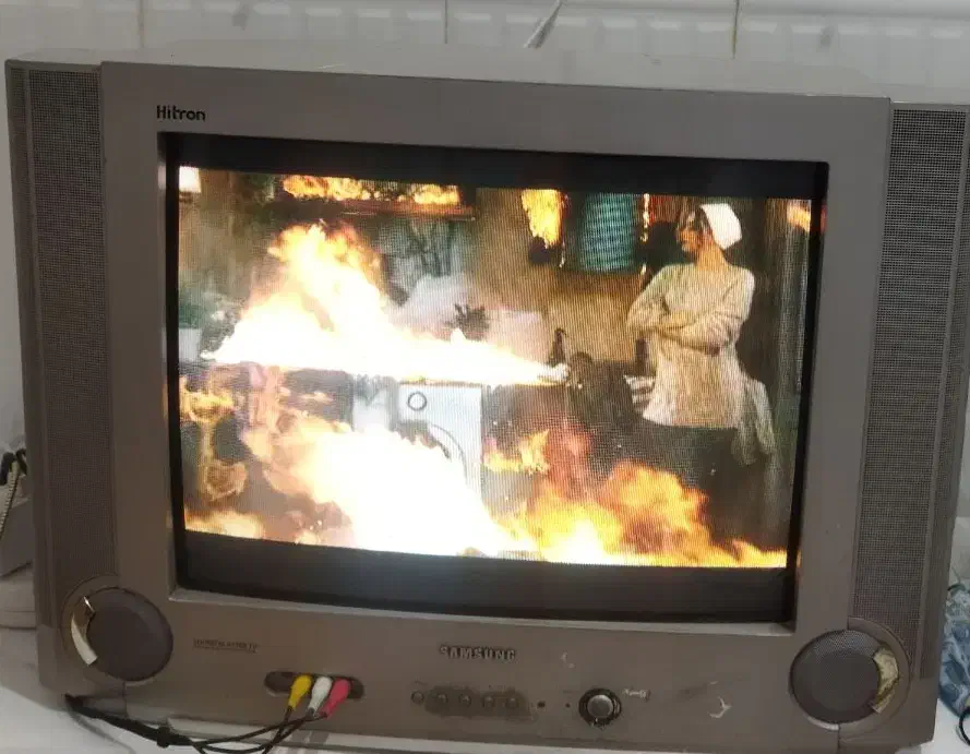 تلویزیون|تلویزیون و پروژکتور|گرگان, |دیوار