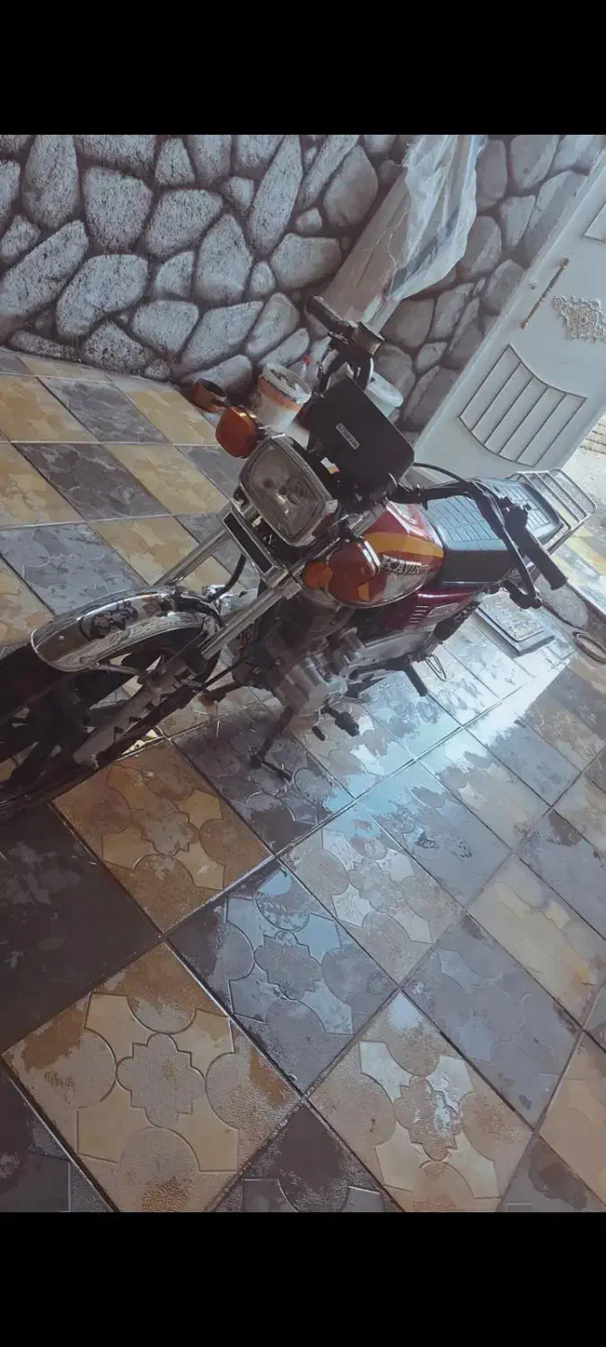 موتور|موتورسیکلت|تربتحیدریه, جانبازان|دیوار