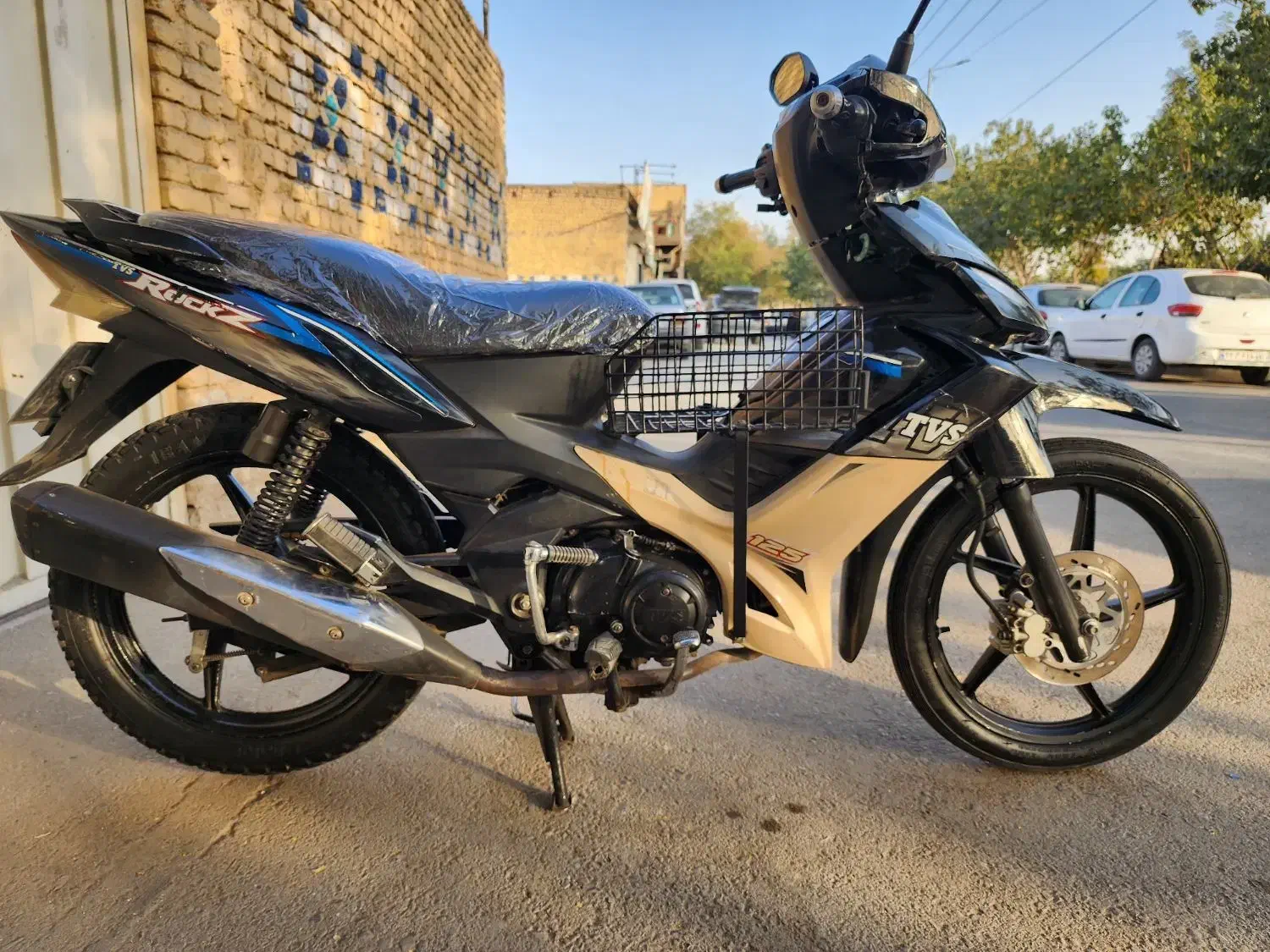 تی وی اس راکز مدل ۹۰ موتوری سالم به شرط|موتورسیکلت|مشهد, قائم|دیوار
