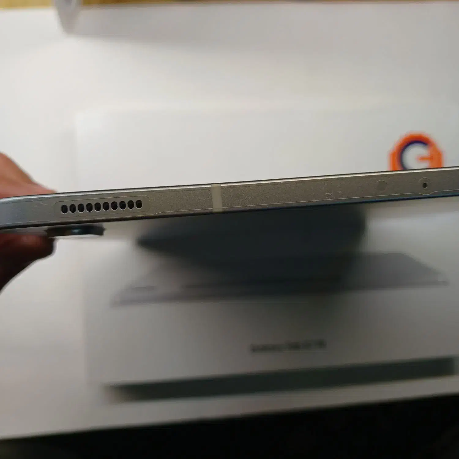 تبلت رده بالا|تبلت|قم, عمار یاسر|دیوار