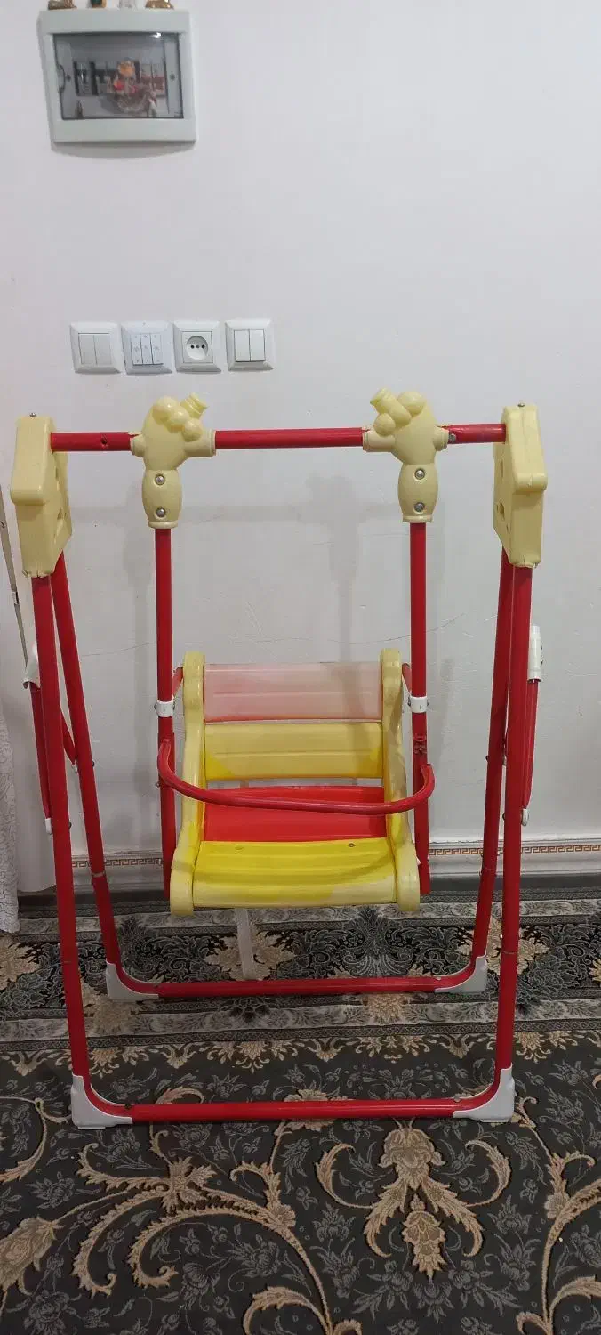 تاب کودک بدنه فلز|اسباب و اثاث بچه|بروجرد, |دیوار