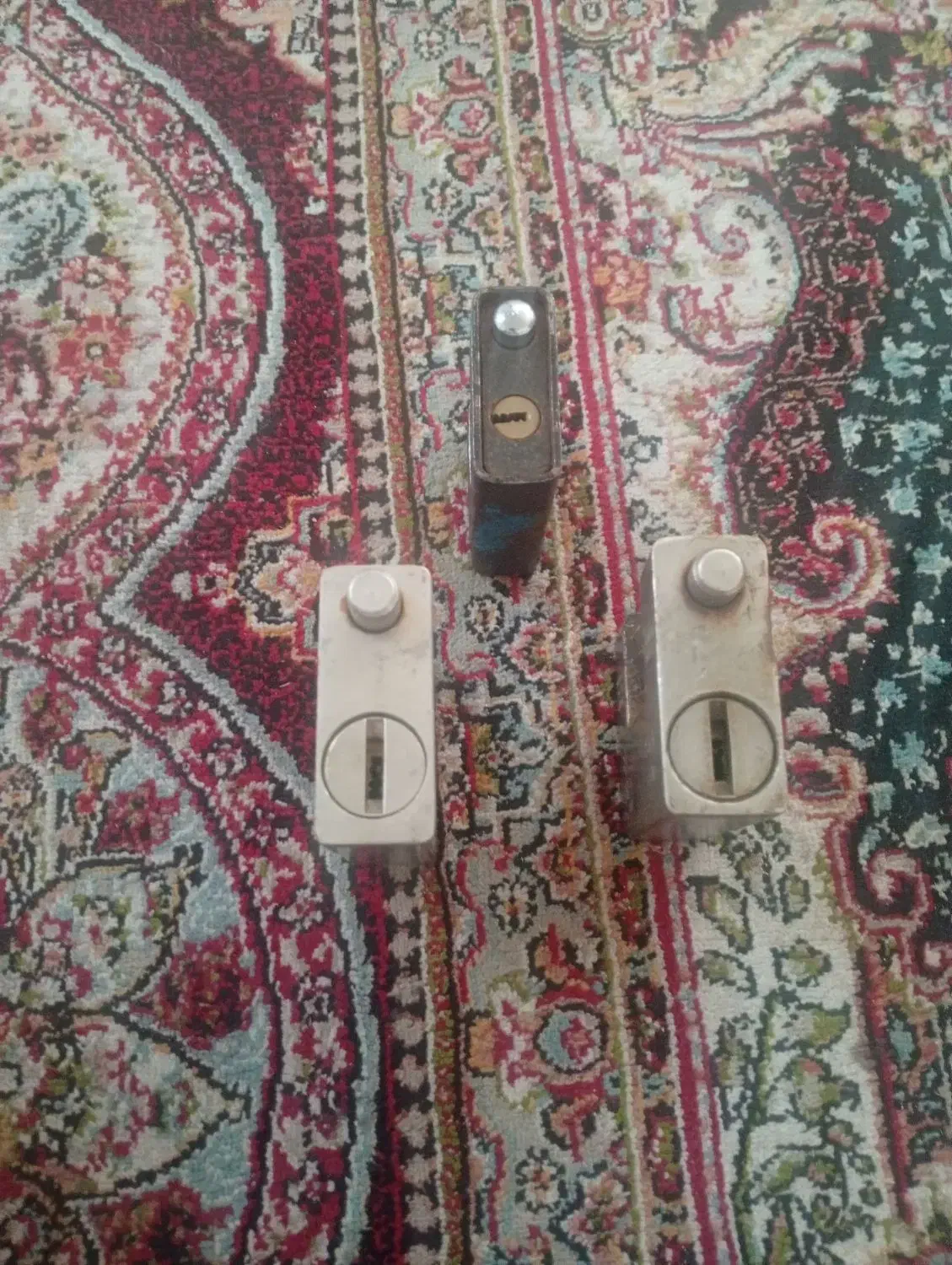 قفل کتابی|ابزارآلات|الیگودرز, |دیوار