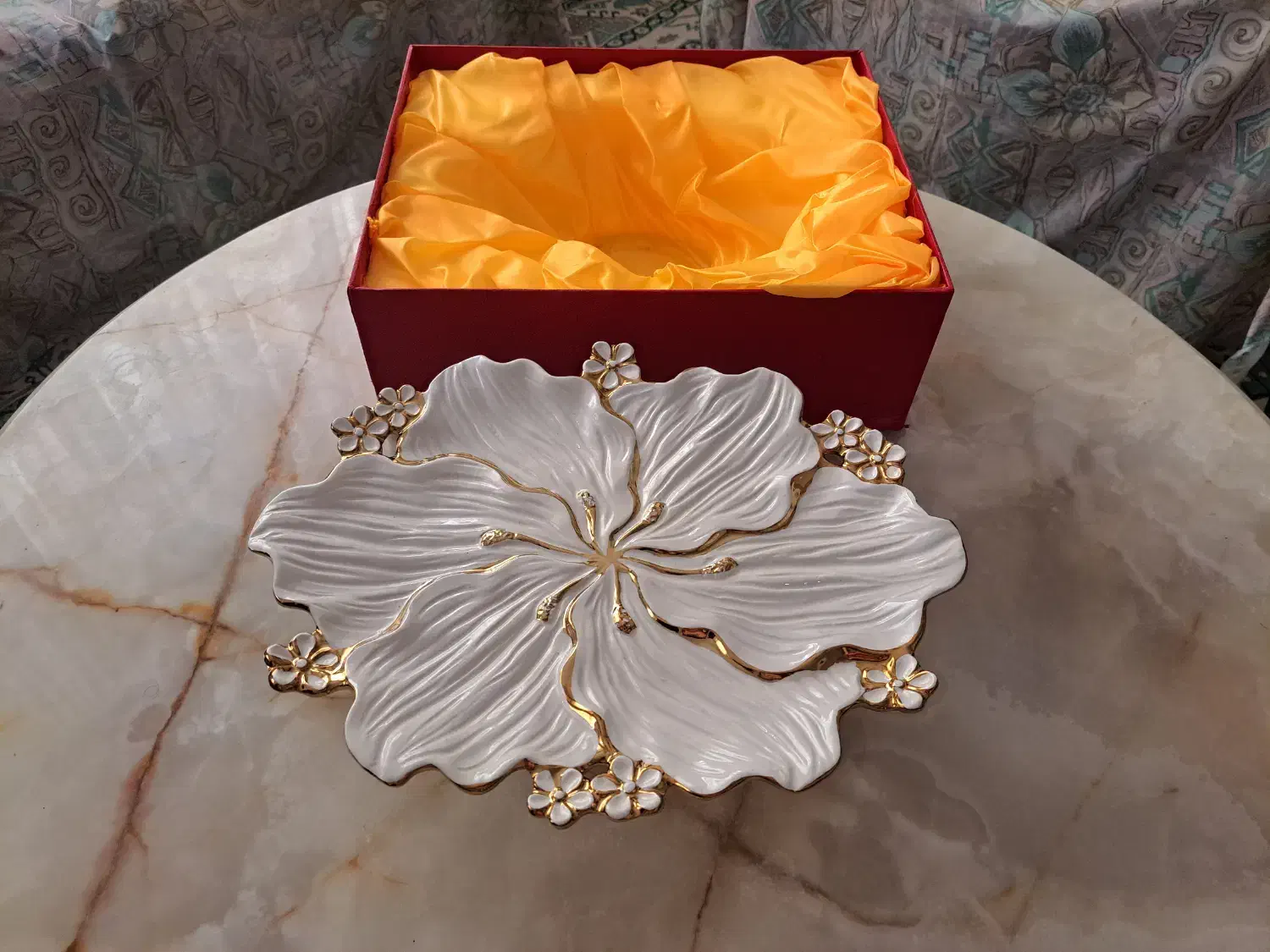 شیرینی خوری نو|ظروف سرو و پذیرایی|تهران, امام حسین|دیوار