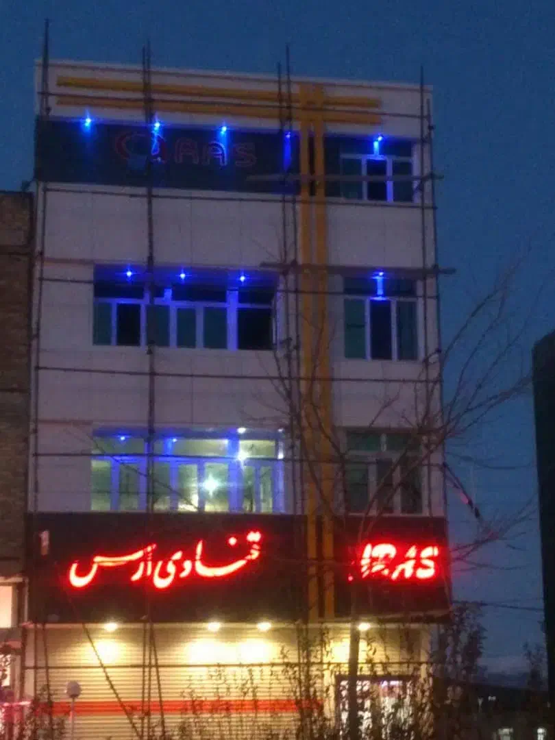 مجری تابلو ونمای کامپوزیت تخصصی|خدمات پیشه و مهارت|قم, زنبیل آباد|دیوار