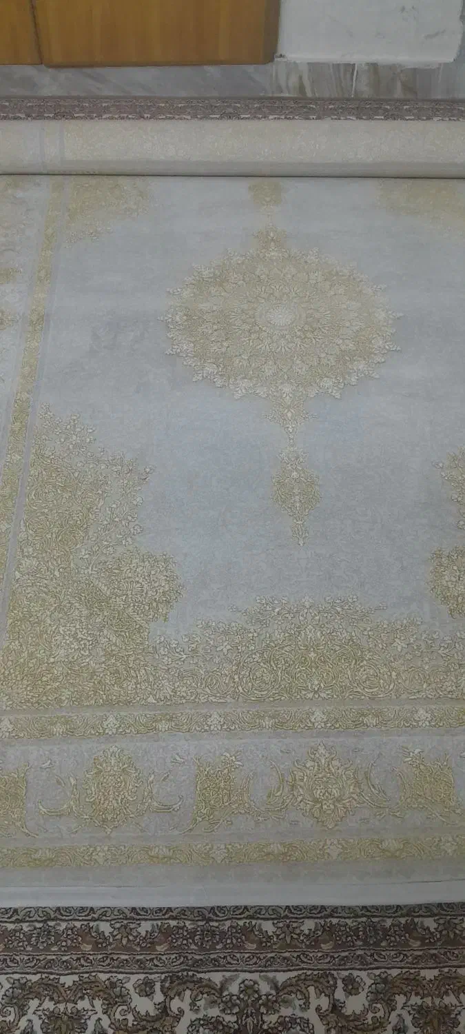 فرش ۴ متری ۱۲۰۰ شانه|فرش|قدس, شهر‌قدس|دیوار