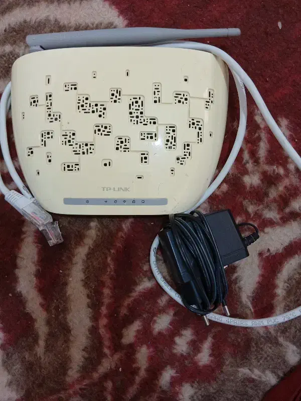 دستگاه وای فای|مودم و تجهیزات شبکه|اصفهان, خواجو|دیوار