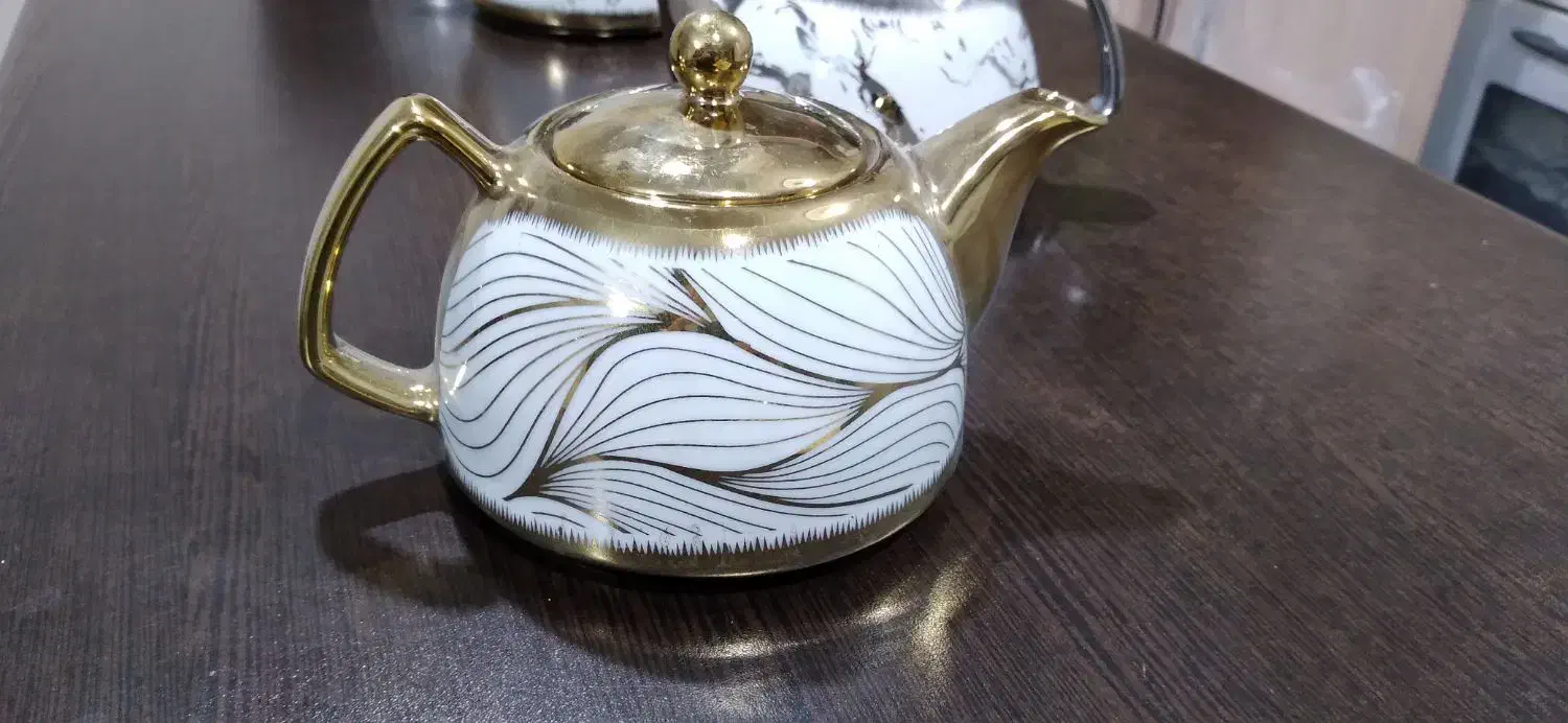 قوری چینی|قوری، کتری، قهوه‌ساز دستی|تهران, هاشم‌آباد|دیوار