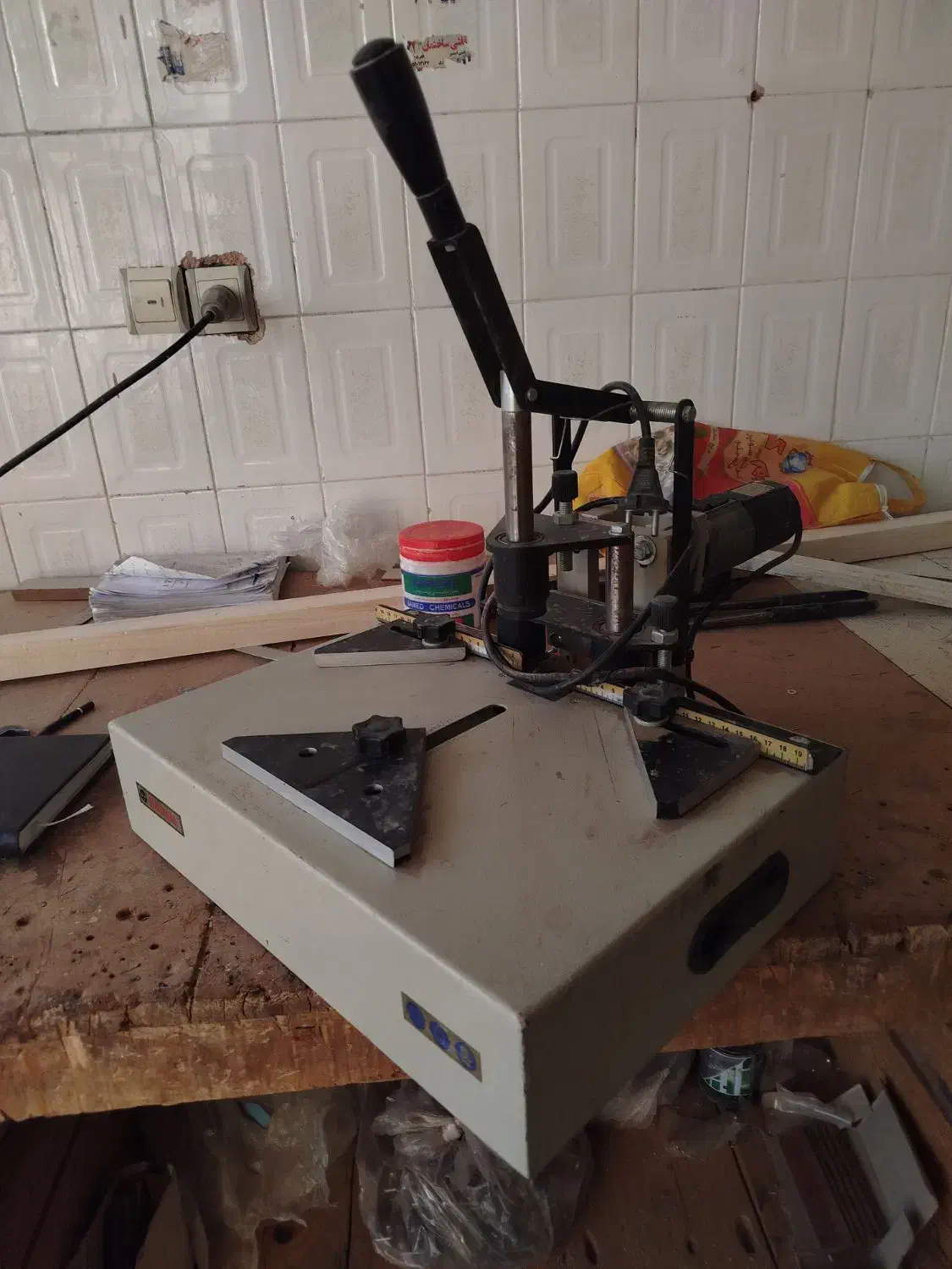 چلچله دو تیغ HASMAK در حد نو|ابزارآلات|تربتحیدریه, داروپخش|دیوار