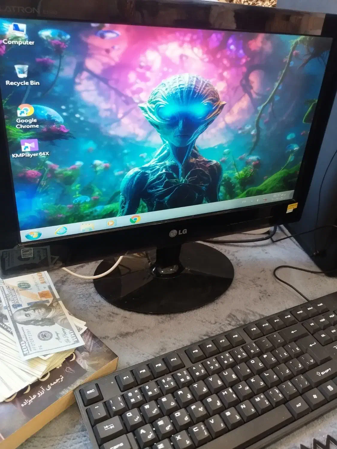 کامپیوتر شخصی تحصیلی|رایانه رومیزی|پرند, فاز ۶|دیوار