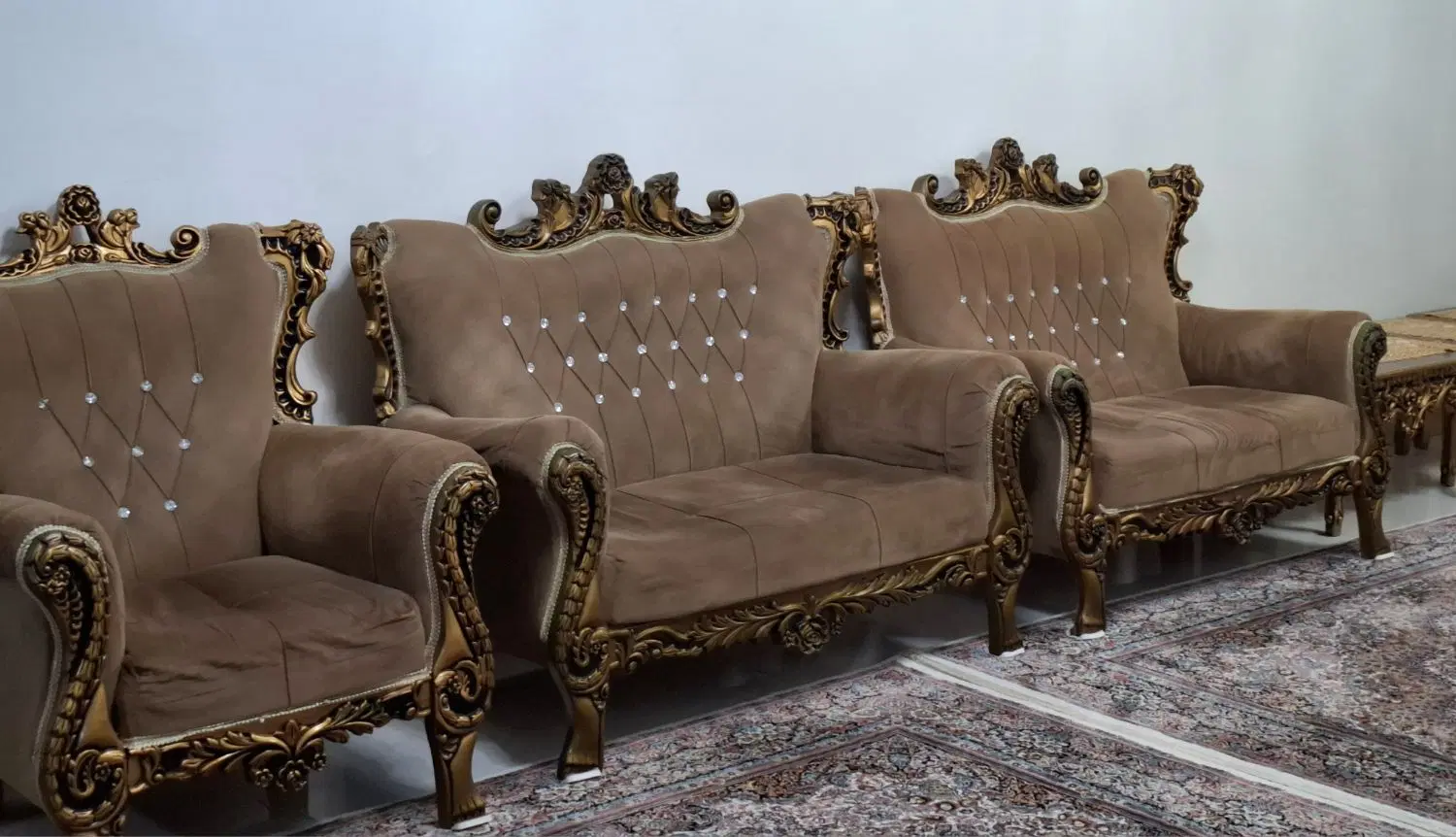 مبل|مبلمان خانگی و میز عسلی|املش, |دیوار