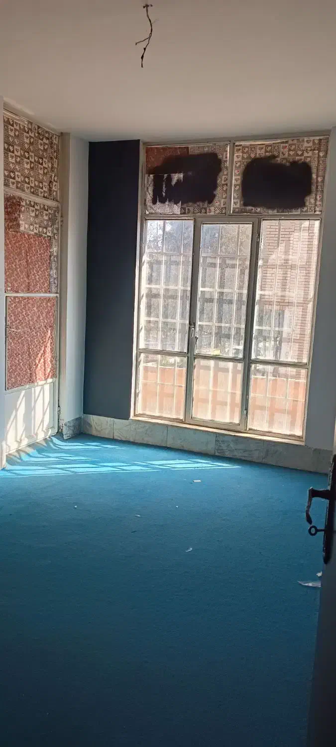 واحد 70متری طبقه اول لب خیابان جمهوری|اجارهٔ آپارتمان|رفسنجان, |دیوار