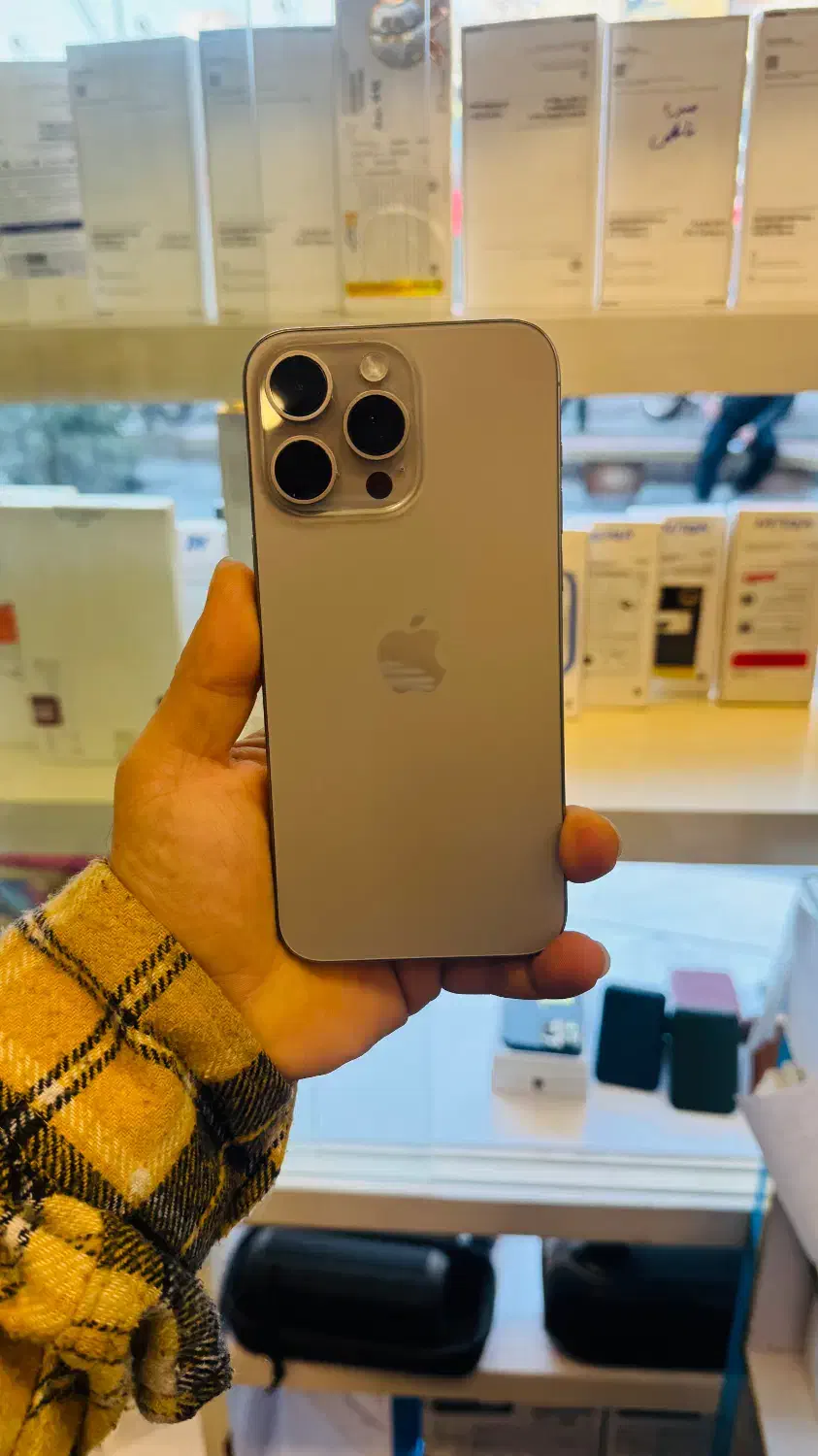 آیفون ۱۵ پرو مکس|موبایل|تهران, بهجتآباد|دیوار