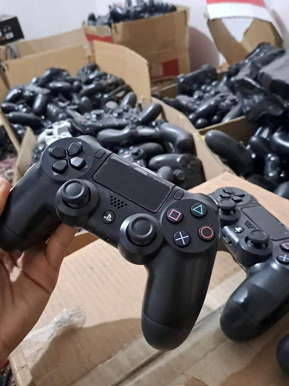 دستگاه ps4 v ps5 عمده و تک|کنسول، بازی ویدئویی و آنلاین|دزفول, |دیوار