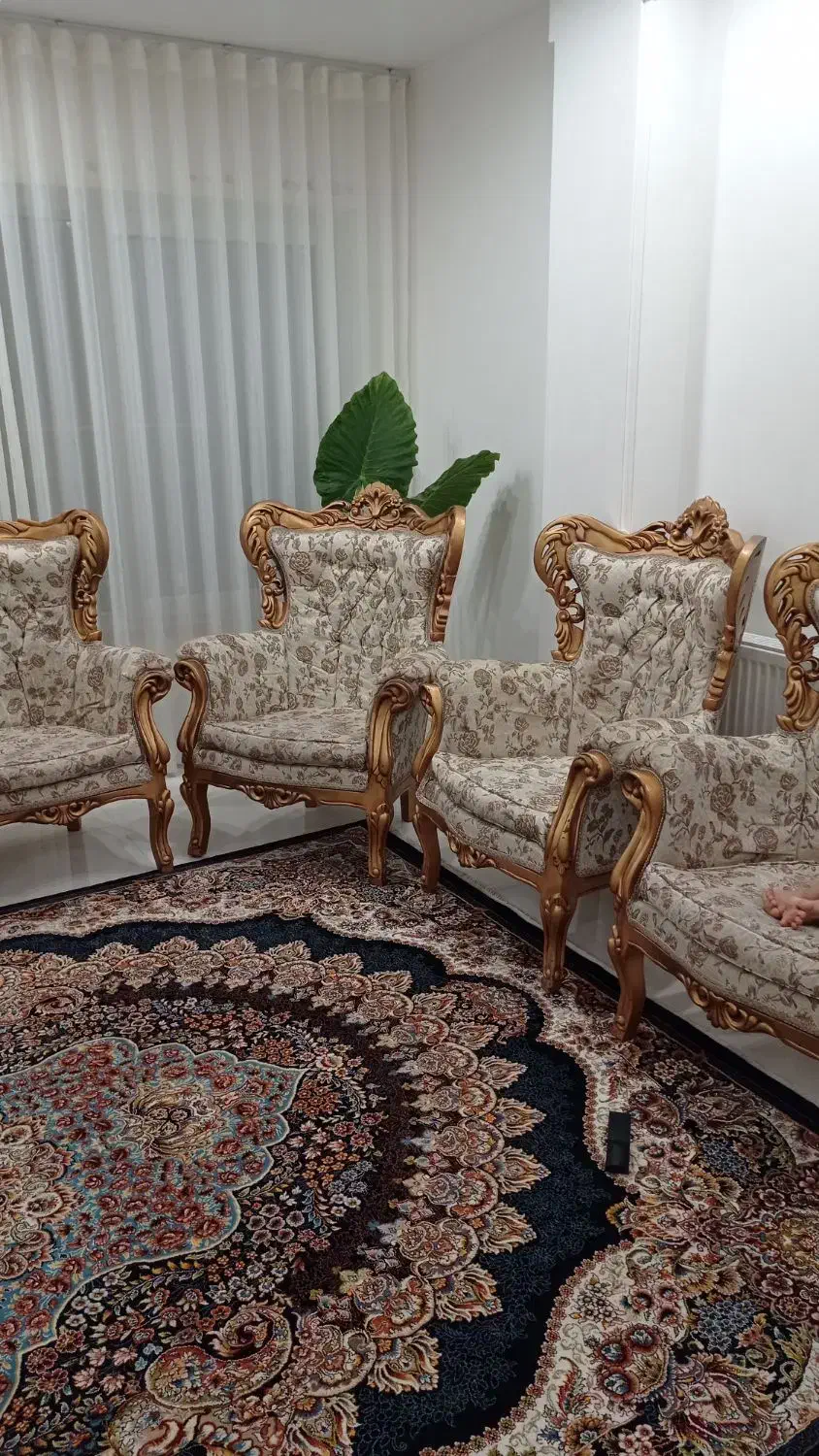 مبل سلطنتی|مبلمان خانگی و میز عسلی|قائم‌شهر, |دیوار