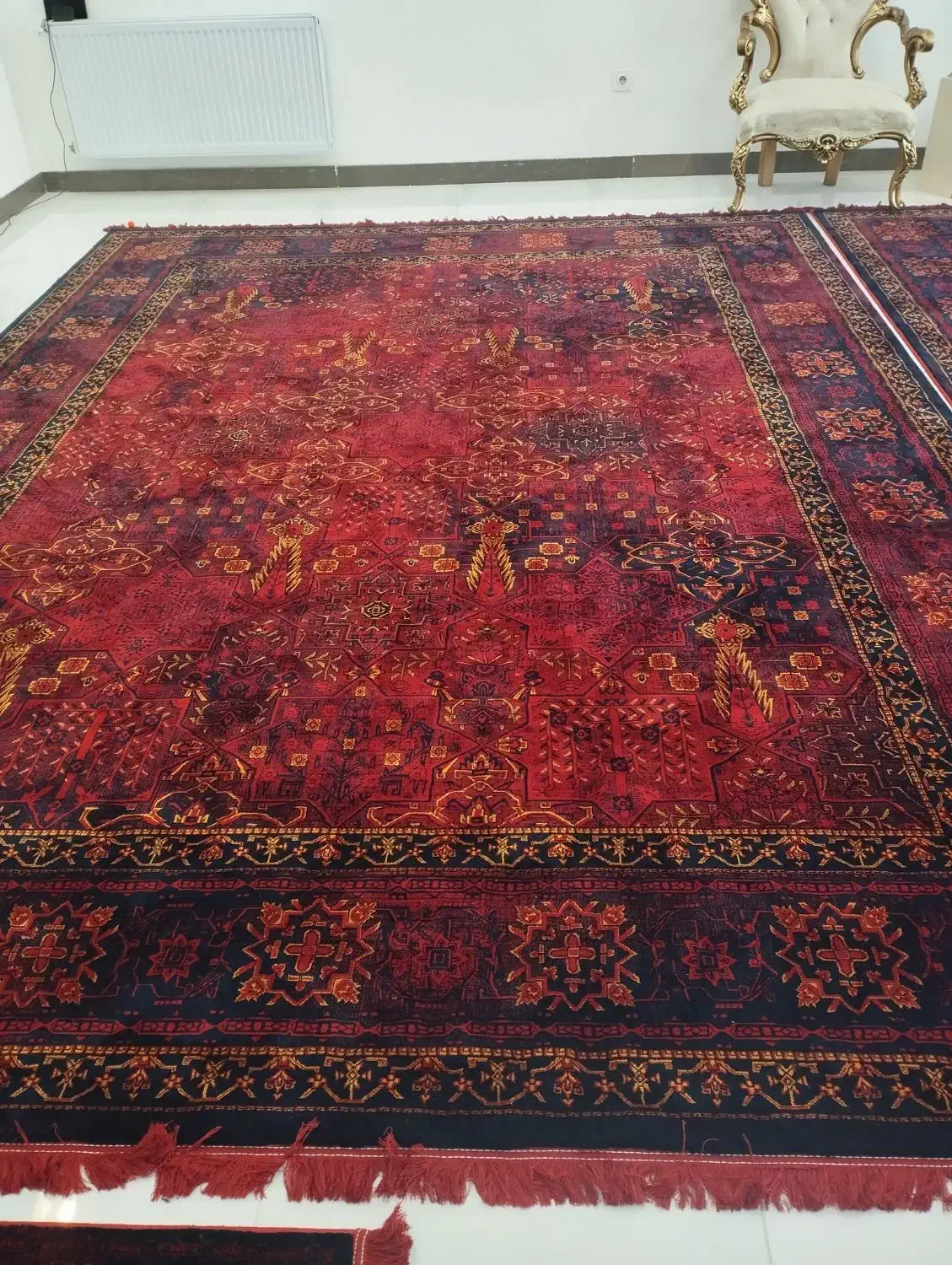 فرش قرمز سلطنتی نو نو نو|فرش|ایلام, |دیوار