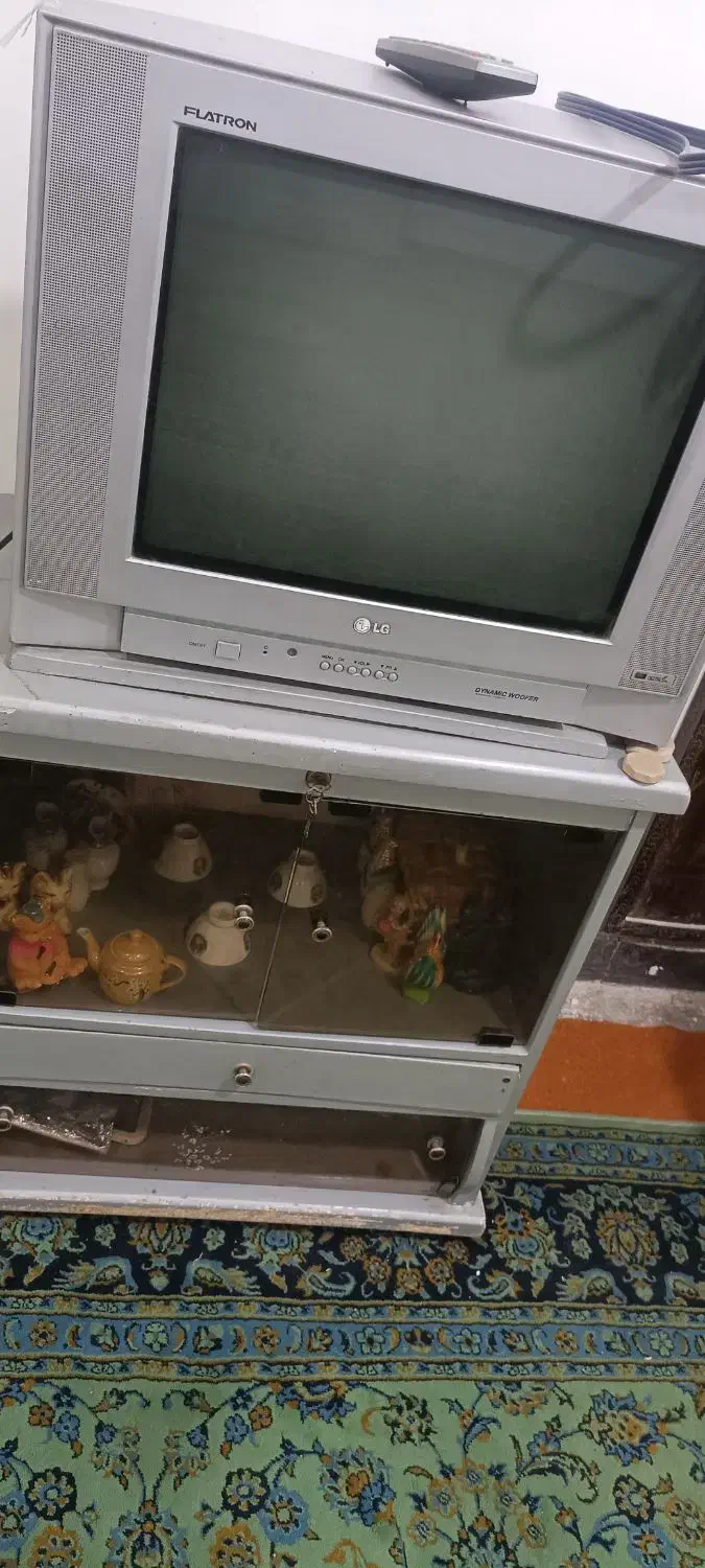 تلویزیون|تلویزیون و پروژکتور|بهبهان, |دیوار