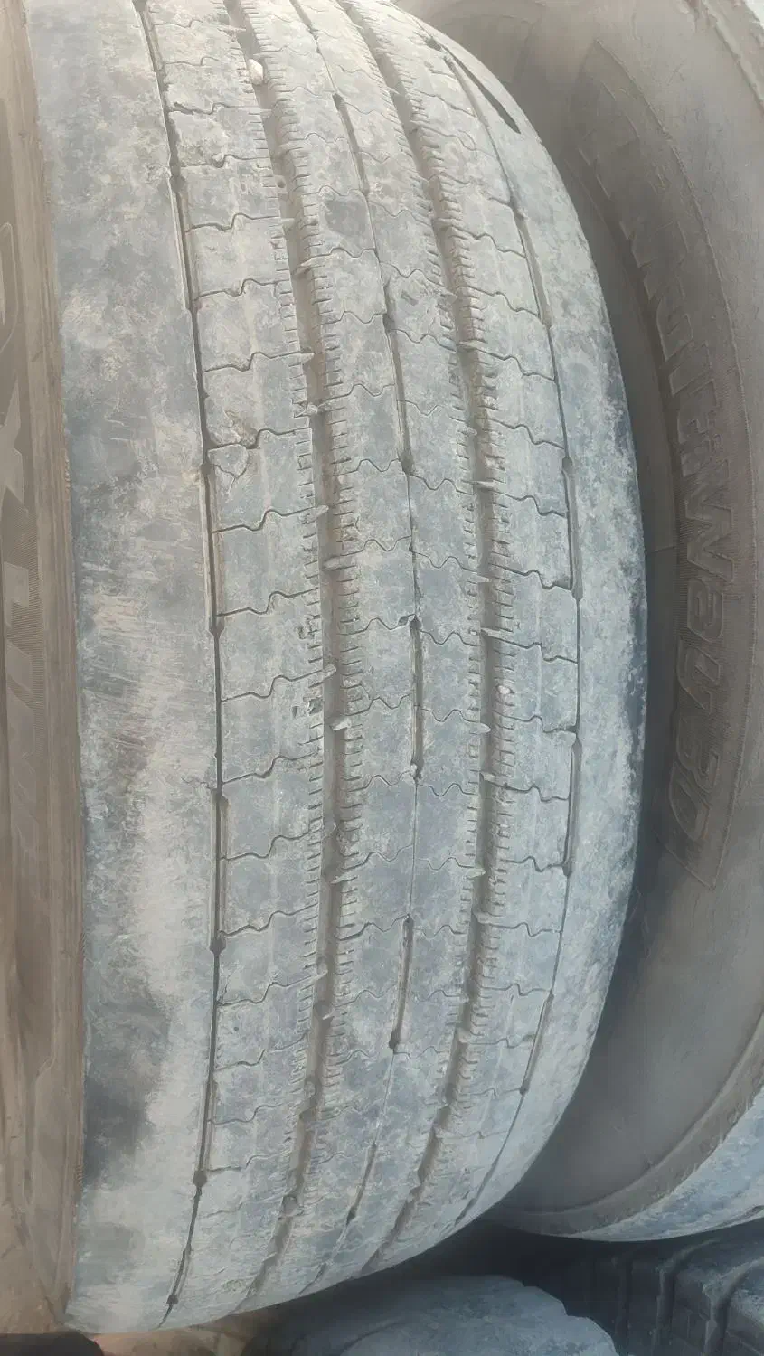 لاستیک 24سیمی|قطعات یدکی و لوازم جانبی|مرودشت, مسجد رسول‎|دیوار