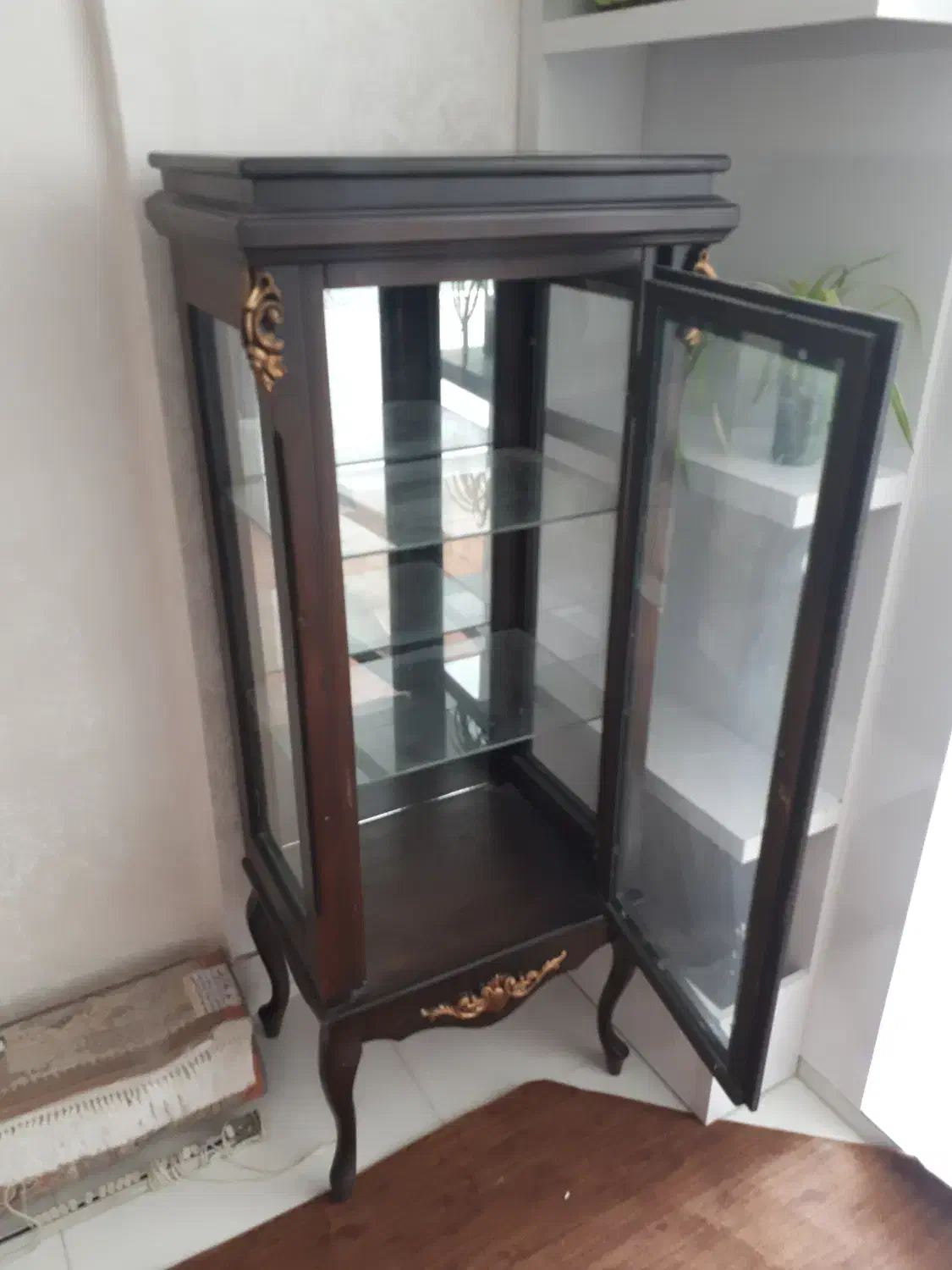 گنجه ( ویترین ) تمام چوب|بوفه، ویترین، کنسول|مشهد, الهیه|دیوار