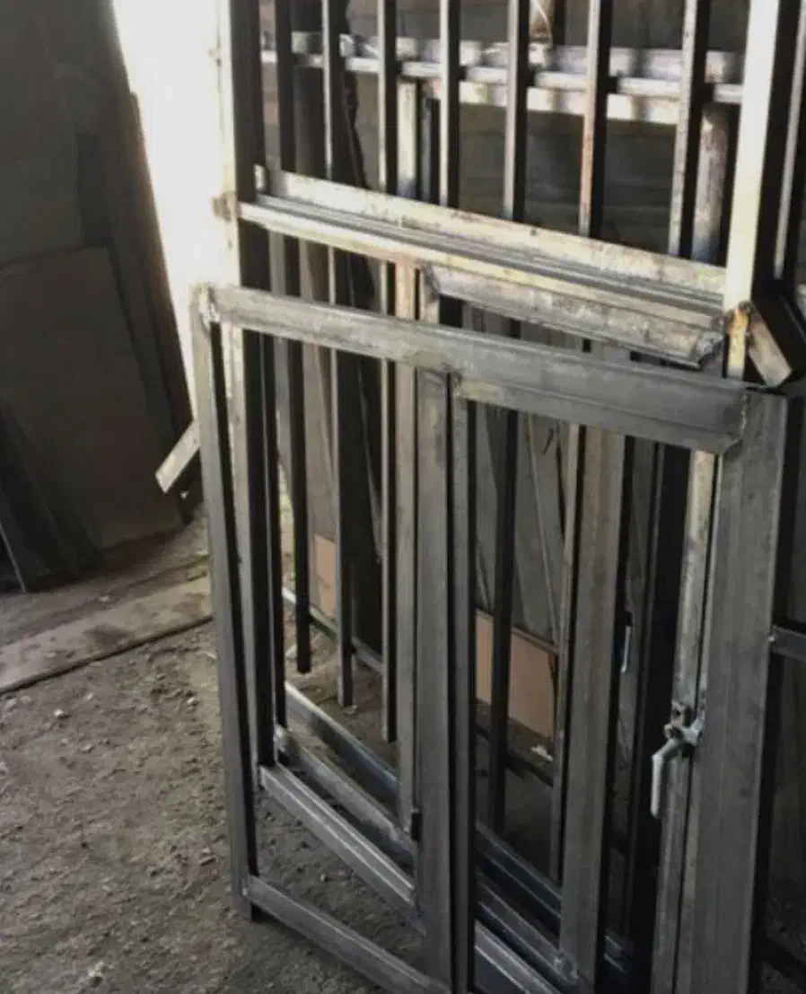 جوشکاری کاشی کاری سیمان کاری لوله کشی برق کشی|خدمات پیشه و مهارت|گلبهار, شهر جدید گلبهار|دیوار