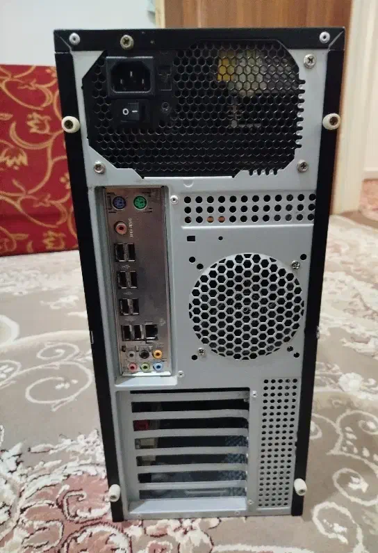 کیس|رایانه رومیزی|بروجرد, |دیوار