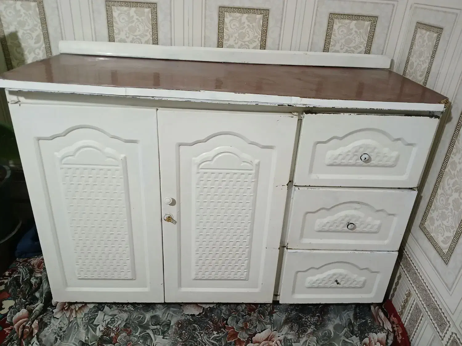 کمد|جاکفشی، کمد، دراور|مراغه, |دیوار