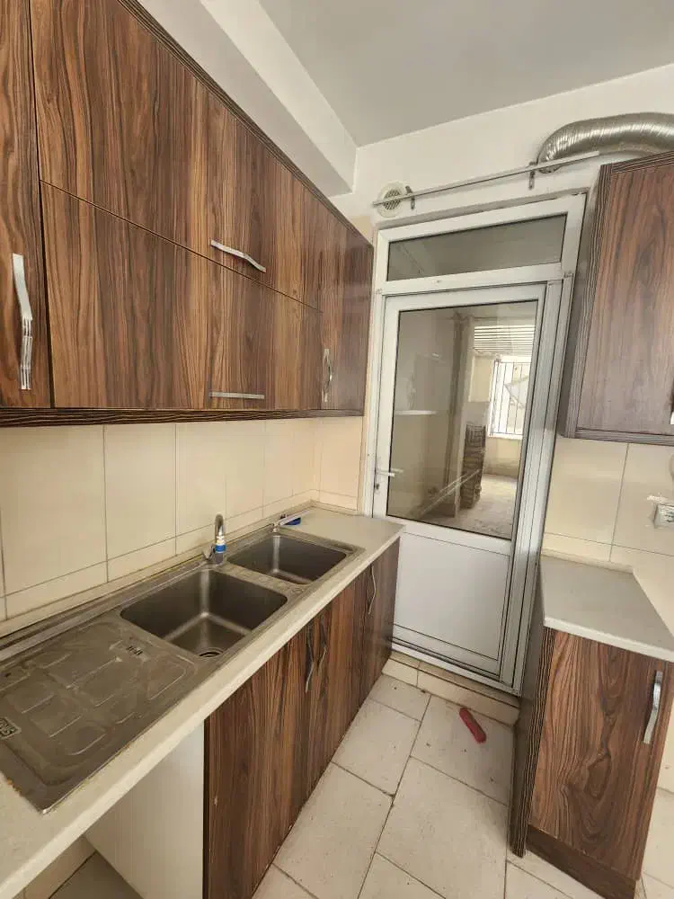 فاز۸ تراس بزرگ محله بلوط فول|فروش آپارتمان|پردیس, فاز ۸|دیوار