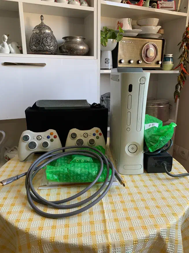 ایکس باکس 360 ارکید|کنسول، بازی ویدئویی و آنلاین|کرج, شهرک پردیسان|دیوار