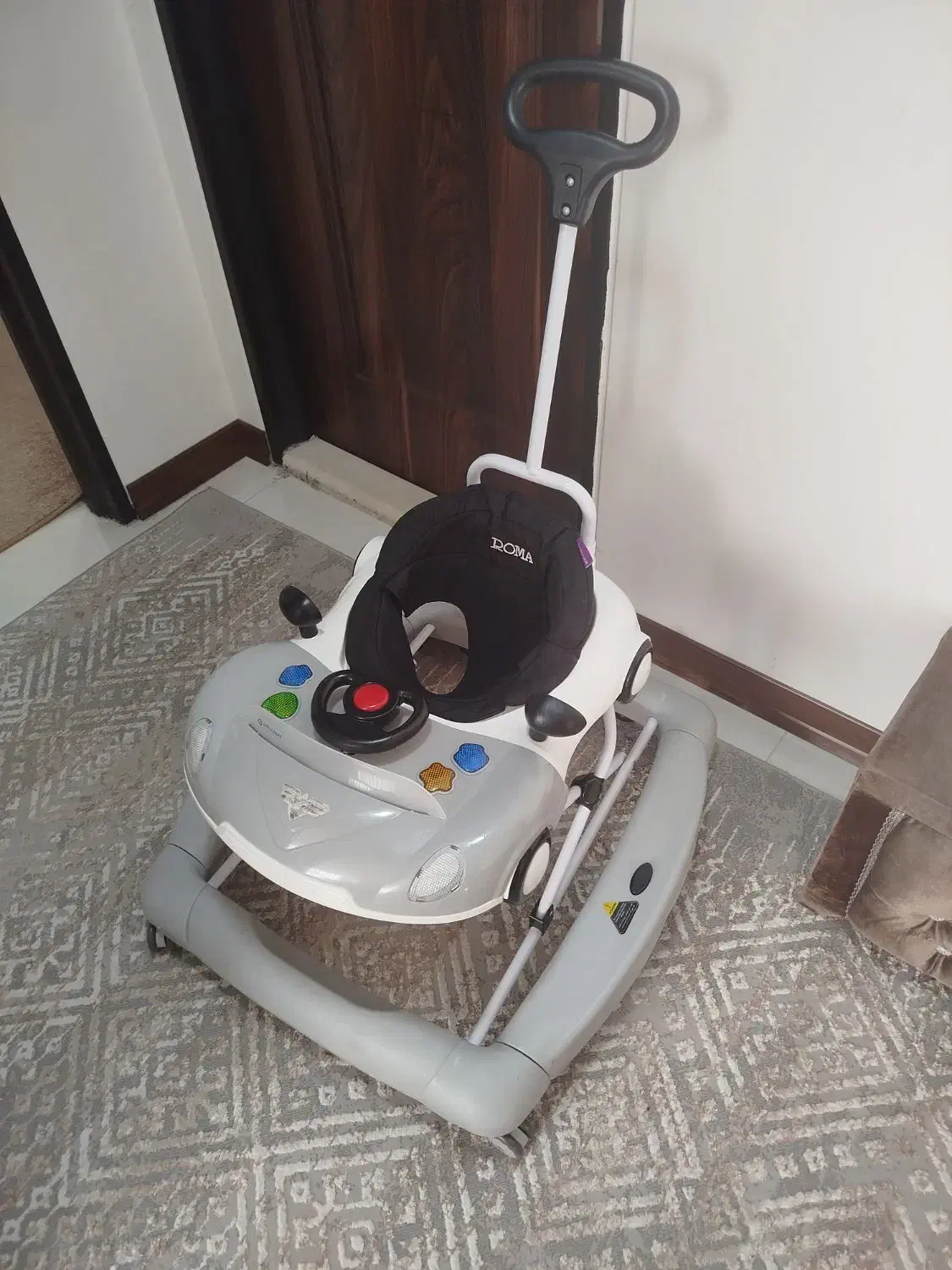 روروعک دلیجان مدل روما|اسباب و اثاث بچه|عباسآباد, |دیوار