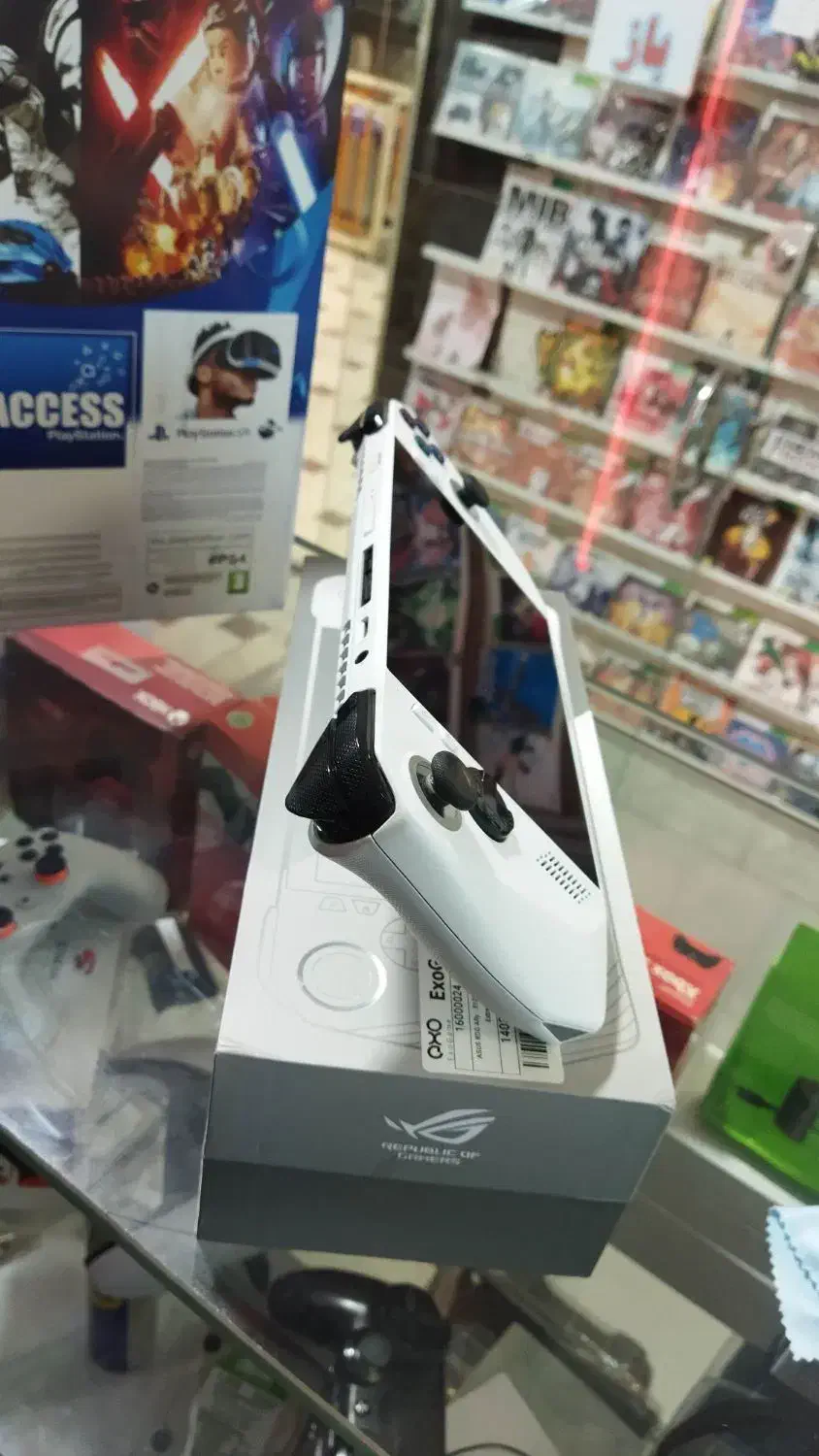 کنسول دستی asus rog ally|کنسول، بازی ویدئویی و آنلاین|سنندج, |دیوار
