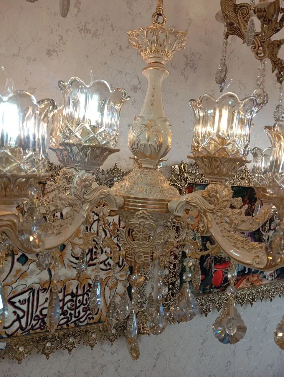 17 دستگاه لوستر برنج|لوستر و چراغ آویز|ری, شهرری|دیوار