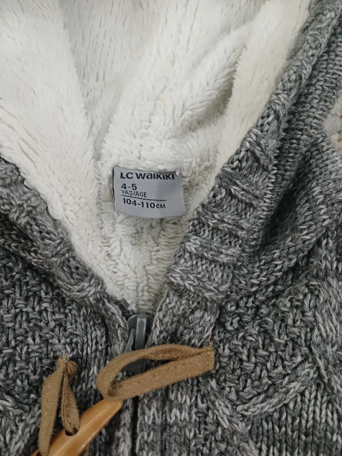 سویشرت بچه گانه Lcwaikiki|کفش و لباس بچه|تهران, افسریه شمالی|دیوار